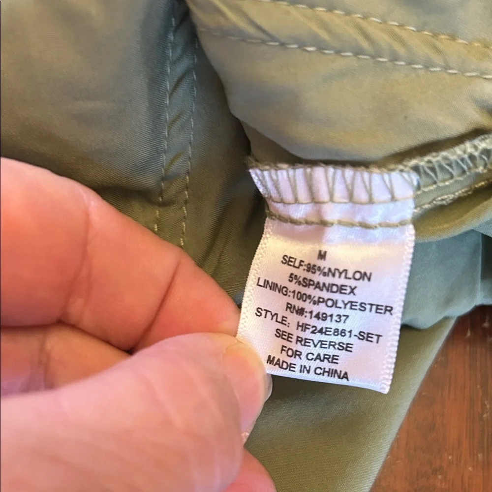 Hyfve Women’s Olive Green Performance Shorts Drawstring Size M EUC